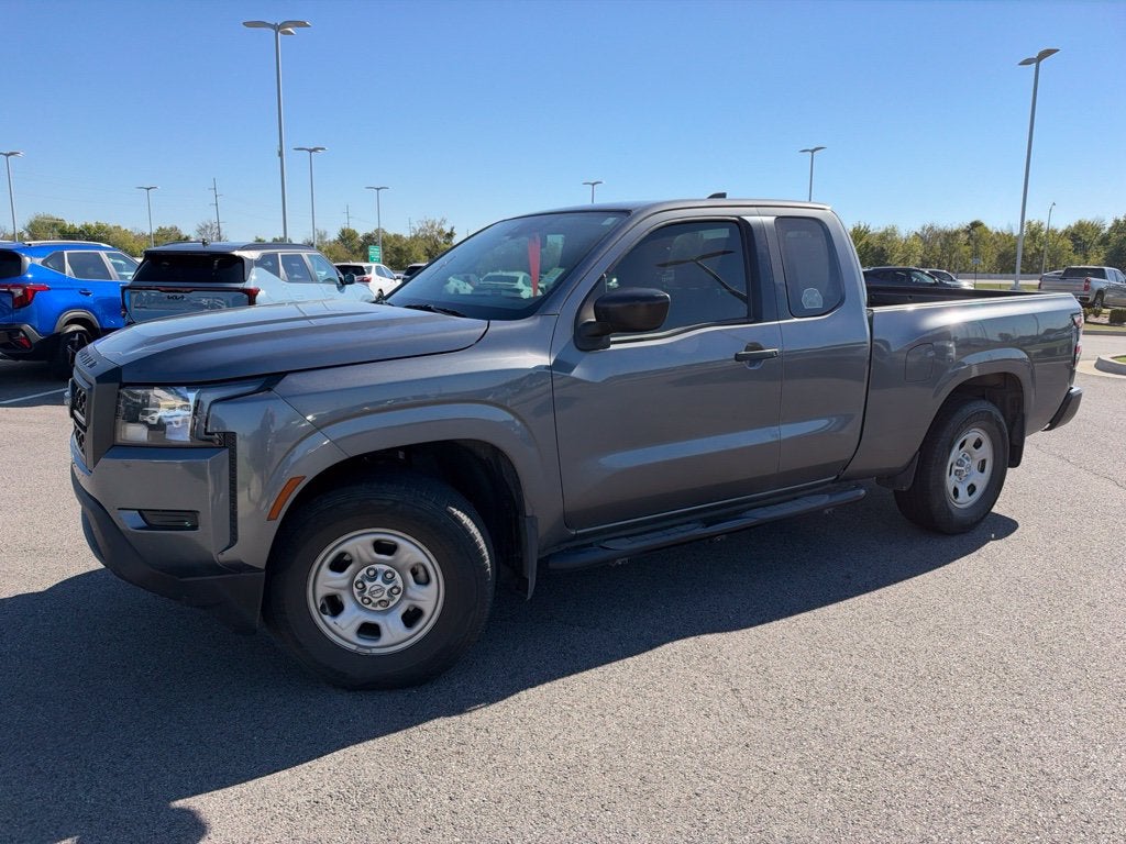 2022 Nissan Frontier S