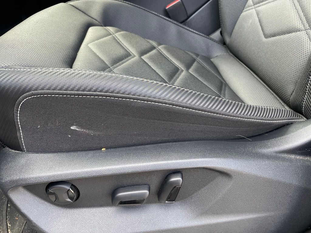 2024 Volkswagen Atlas Cross Sport 2.0T SE w/Technology HEATED SEATS / COOLED SEATS / CLEAN CARFAX