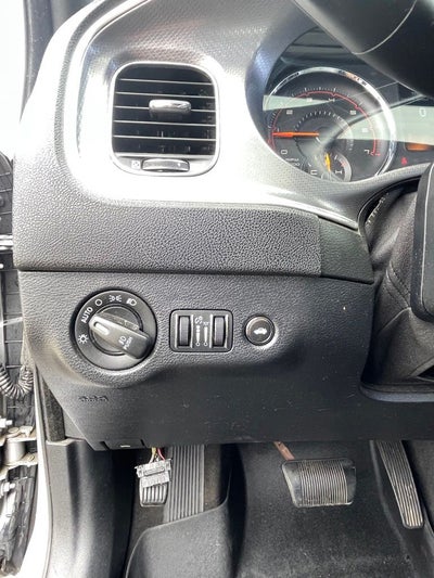2014 Dodge Charger R/T HEATED SEATS / CLEAN CARFAX / NAV