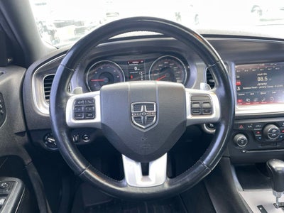 2014 Dodge Charger R/T HEATED SEATS / CLEAN CARFAX / NAV
