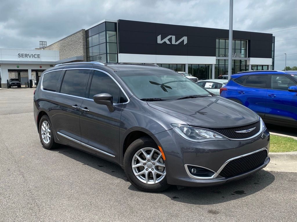 2020 Chrysler Pacifica Touring L POWER LIFT GATE / HEATED SEATS