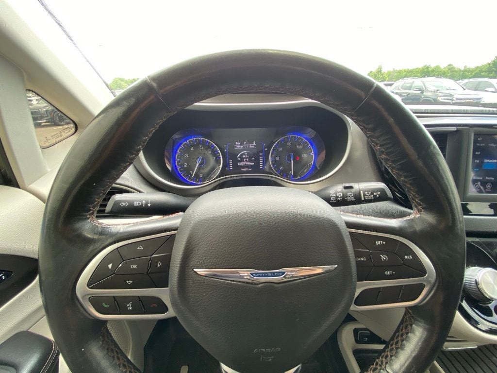 2020 Chrysler Pacifica Touring L POWER LIFT GATE / HEATED SEATS
