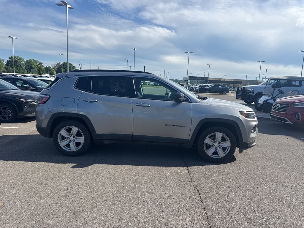 2022 Jeep Compass Latitude