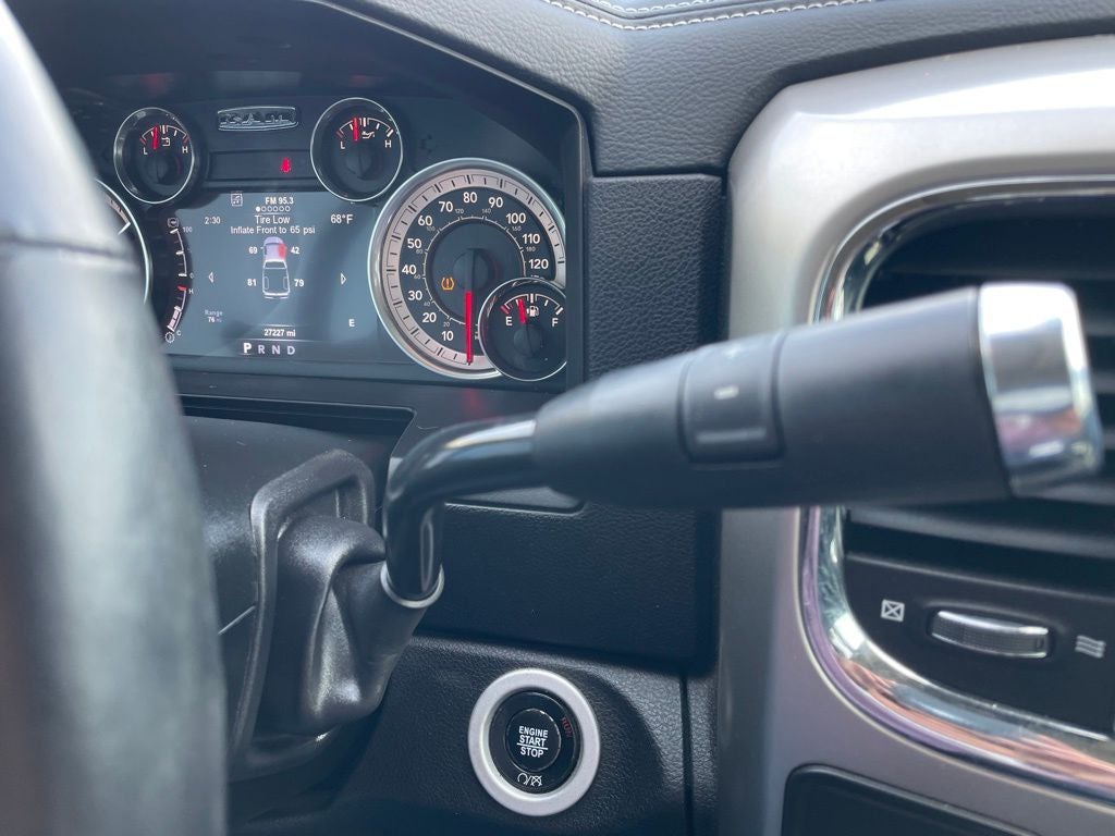 2017 RAM 2500 Laramie 4X4 / NAV / REMOTE START