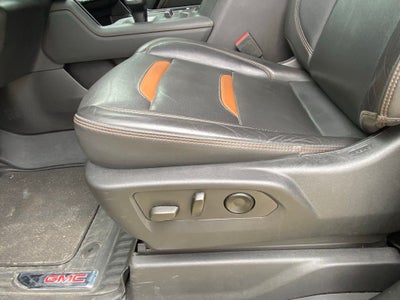 2022 GMC Sierra 1500 AT4 4x4 / HEATED SEATS