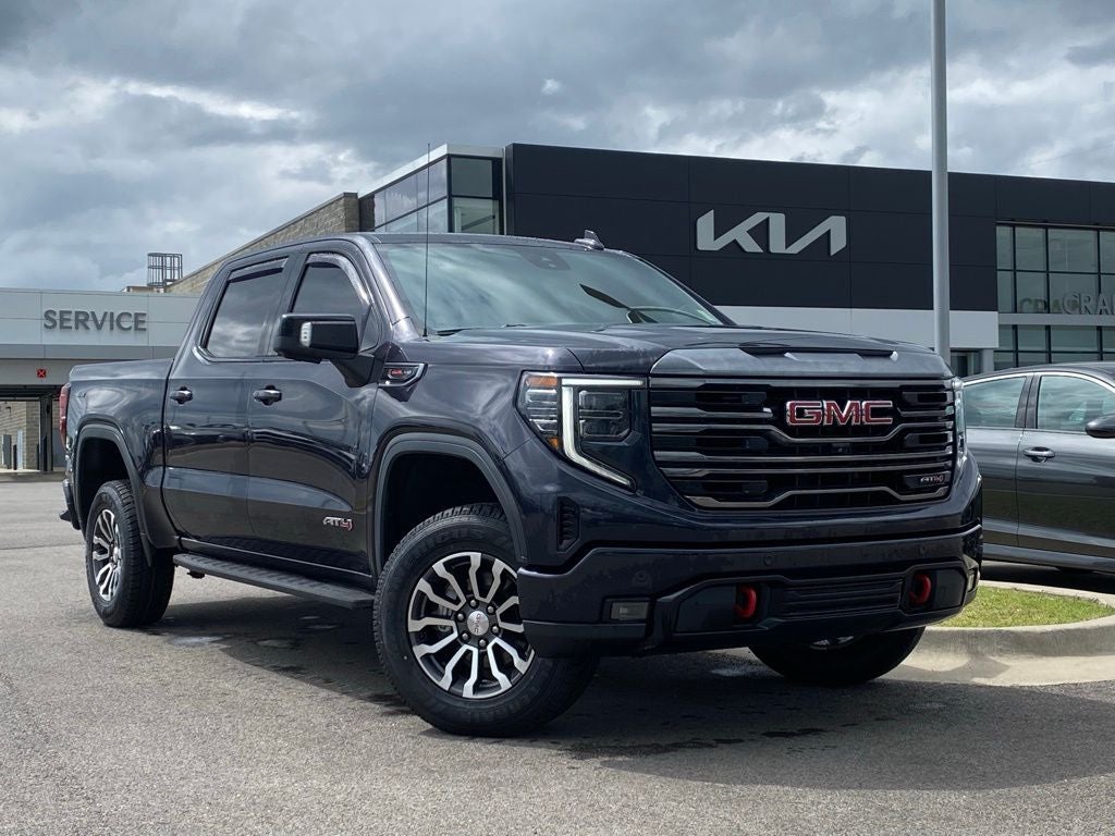 2022 GMC Sierra 1500 AT4 4x4 / HEATED SEATS