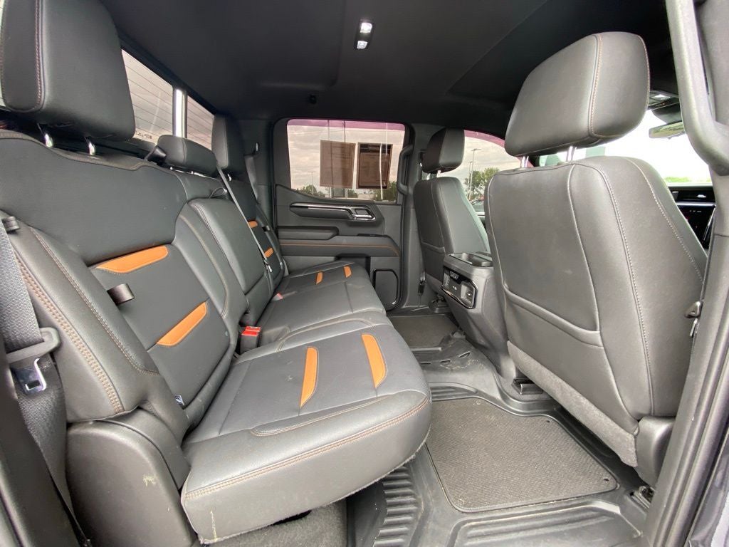 2022 GMC Sierra 1500 AT4 4x4 / HEATED SEATS