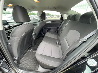 2023 Kia Forte LX ONE OWNER / CLEAN CARFAX