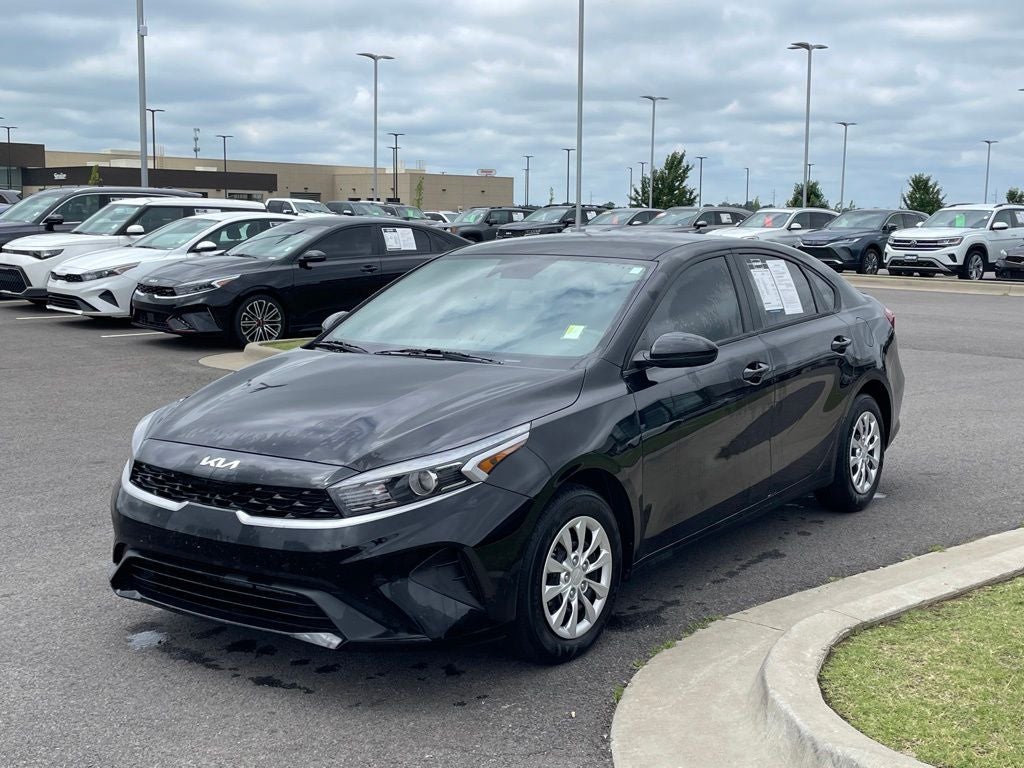 2023 Kia Forte LX ONE OWNER / CLEAN CARFAX