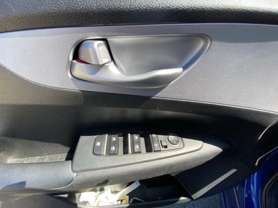 2024 Kia Forte LXS ONE OWNER / CLEAN CARFAX