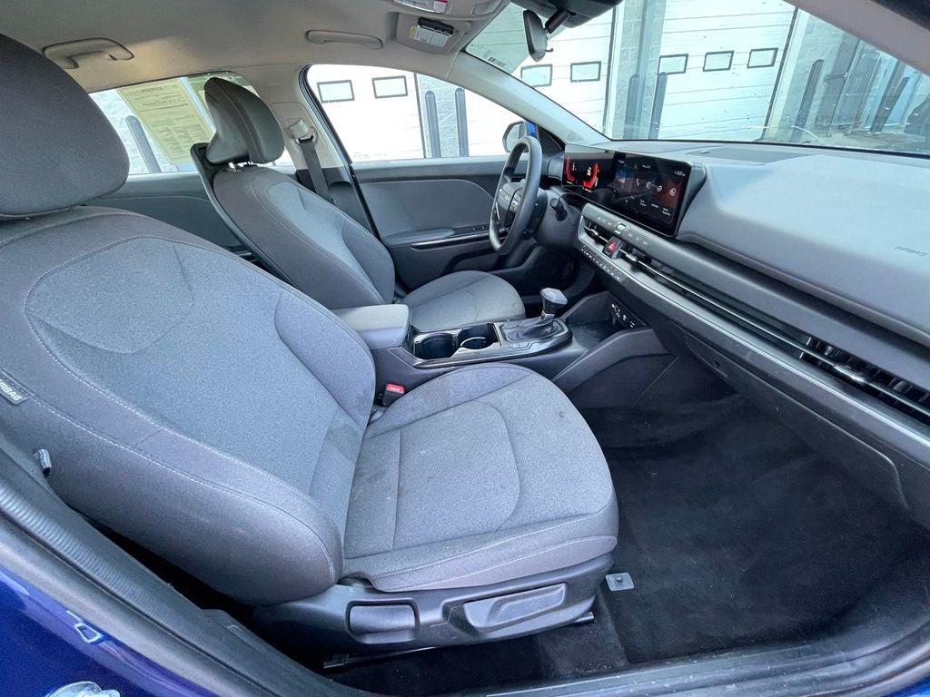 2025 Kia K4 LXS CLEAN CARFAX