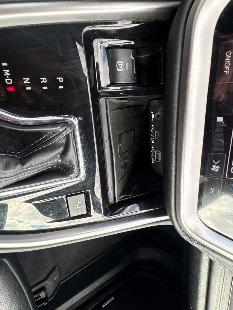 2025 Subaru Outback Touring XT MOONROOF / HEATED SEATS / ONE OWNER