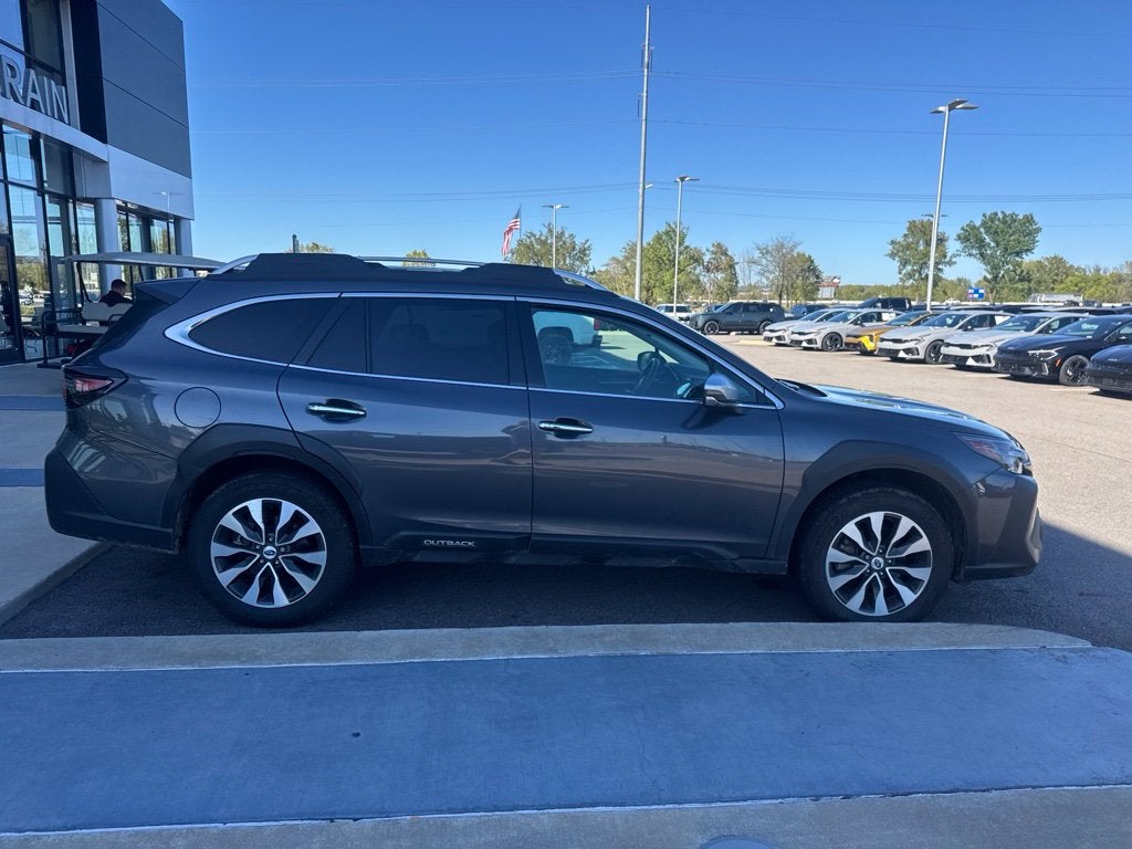 2025 Subaru Outback Touring XT