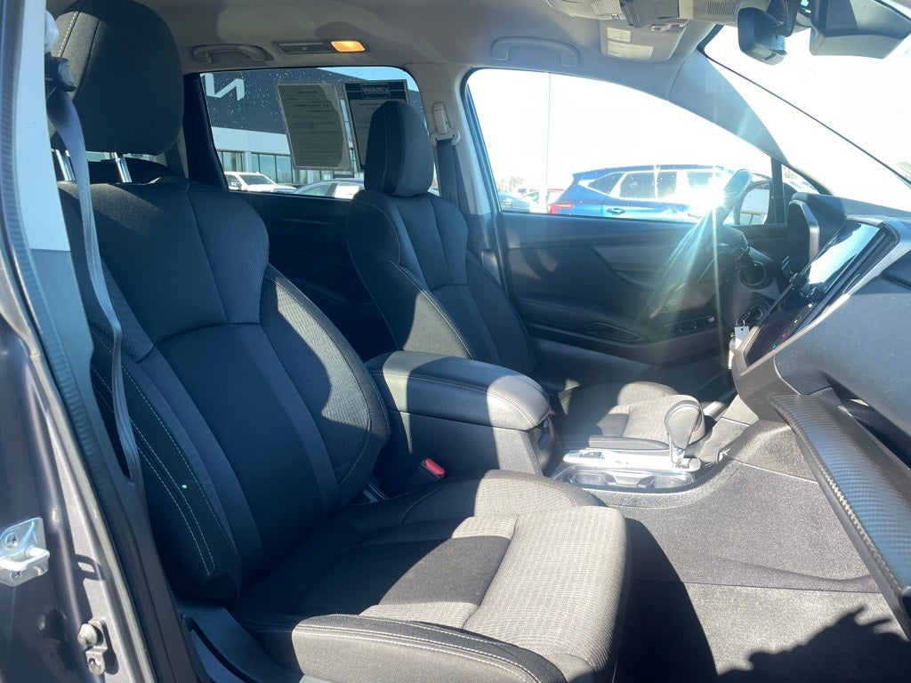 2023 Subaru Ascent Premium AWD / HEATED SEATS