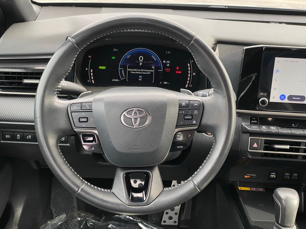 2025 Toyota Camry SE LEATHER / POWER SEAT
