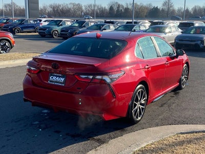 2021 Toyota Camry SE ONE OWNER / CLEAN CARFAX
