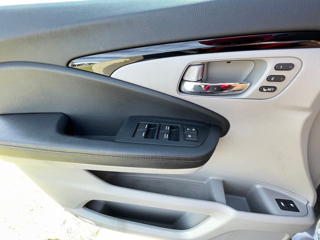 2021 Honda Pilot Touring 7 Passenger
