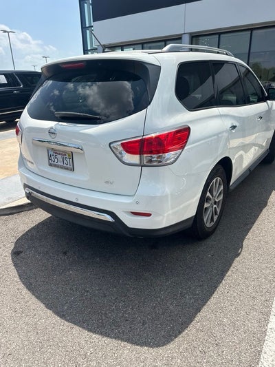 2016 Nissan Pathfinder SV