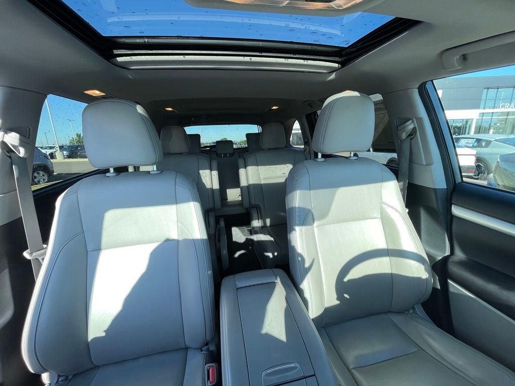 2016 Toyota Highlander XLE V6