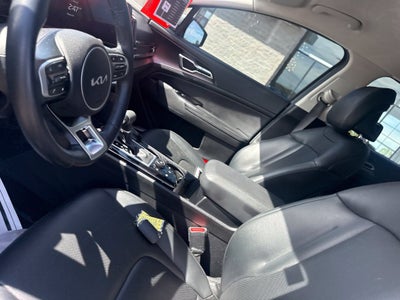 2023 Kia Sportage EX HEATED SEATS / NAV