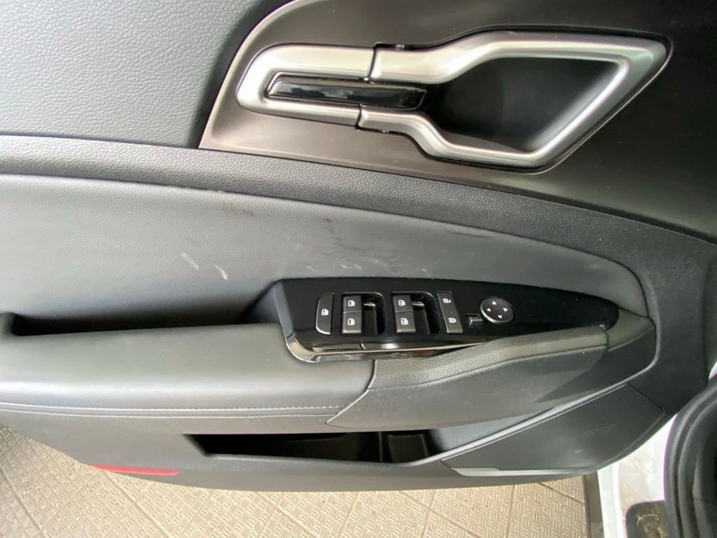 2025 Kia Sportage EX SUNROOF / NAV / HEATED SEATS