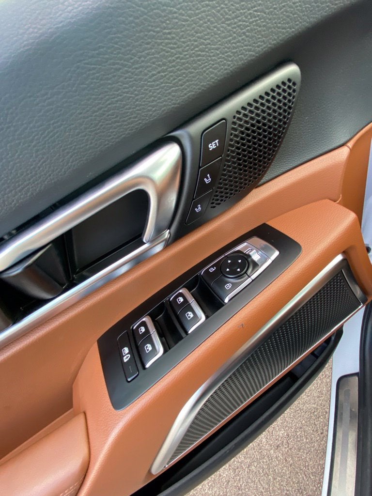 2024 Kia Telluride SX-Prestige X-Line HEATED AND COOLED SEATS / LEATHER / DUAL MOONROOF