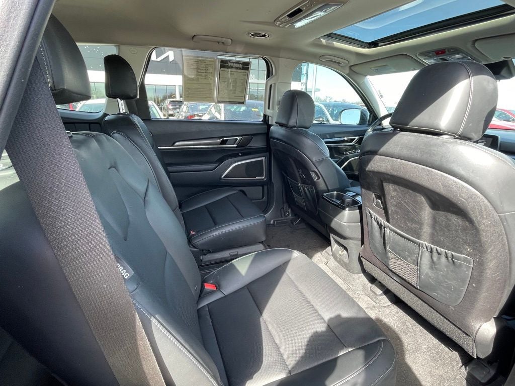 2024 Kia Telluride S HEATED SEATS / NAV / SUNROOF