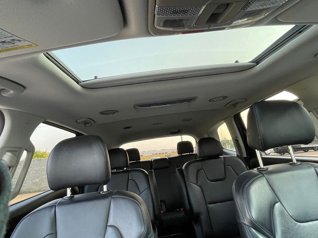 2023 Kia Telluride S SUNROOF / NAV / LEATHER / HEATED SEATS