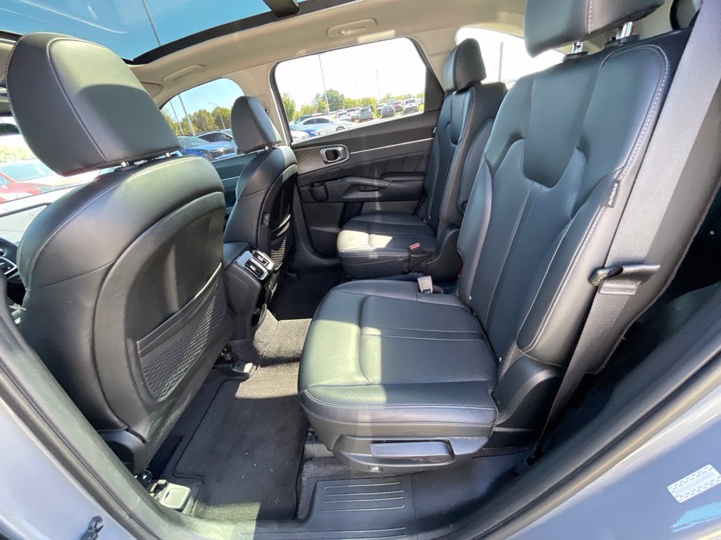 2025 Kia Sorento SX MOONROOF / LEATHER / 3RD ROW