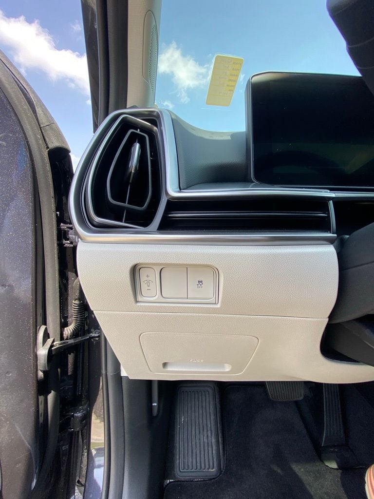 2025 Kia Sorento S MOONROOF / ONE OWNER / HEATED SEATS