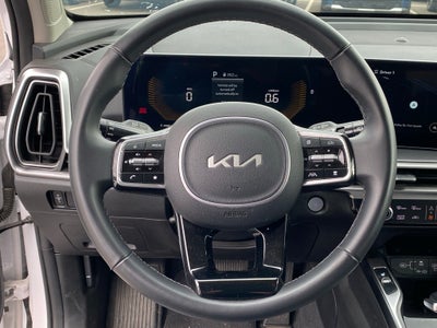 2024 Kia Sorento S AWD / LEATHER / NAV