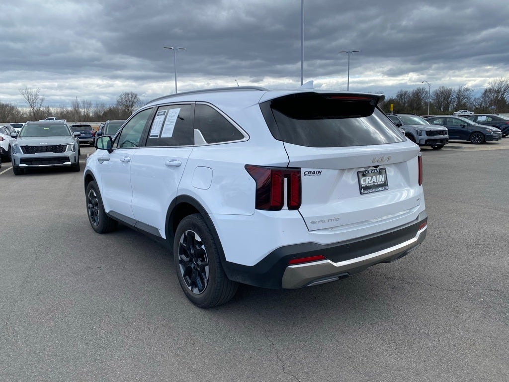 2024 Kia Sorento S AWD / HEATED SEATS
