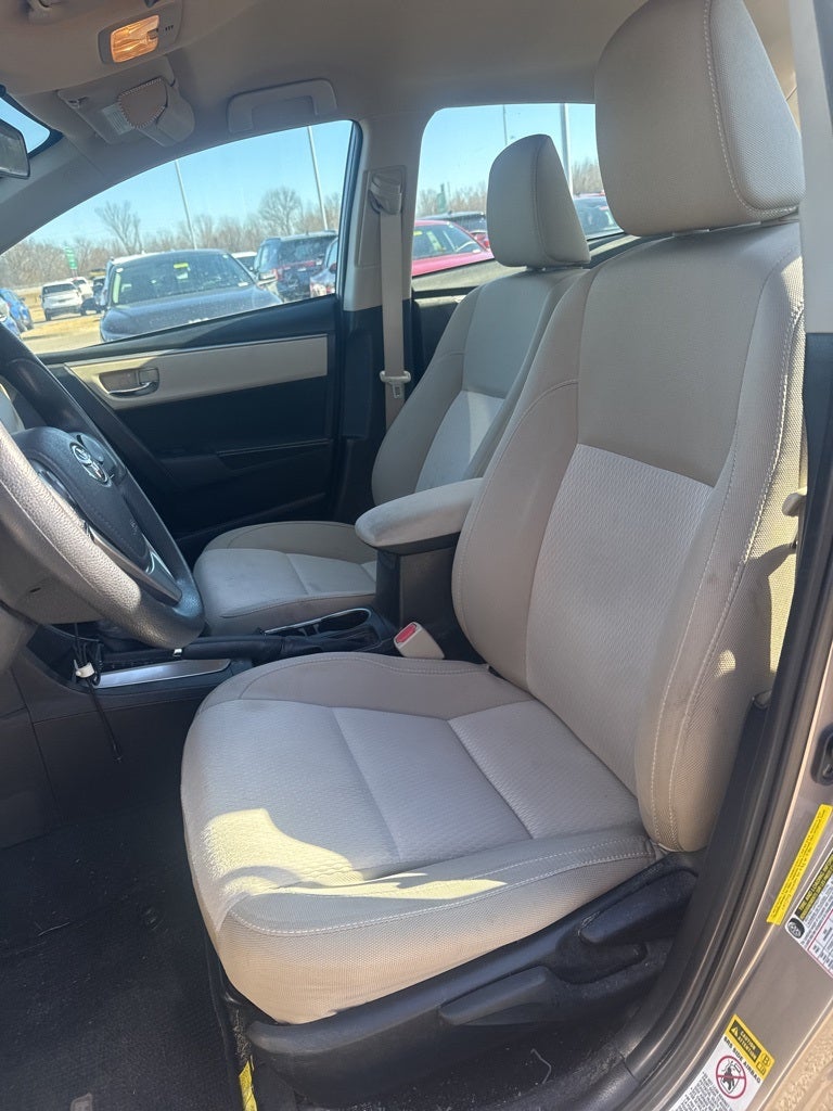 2015 Toyota Corolla LE