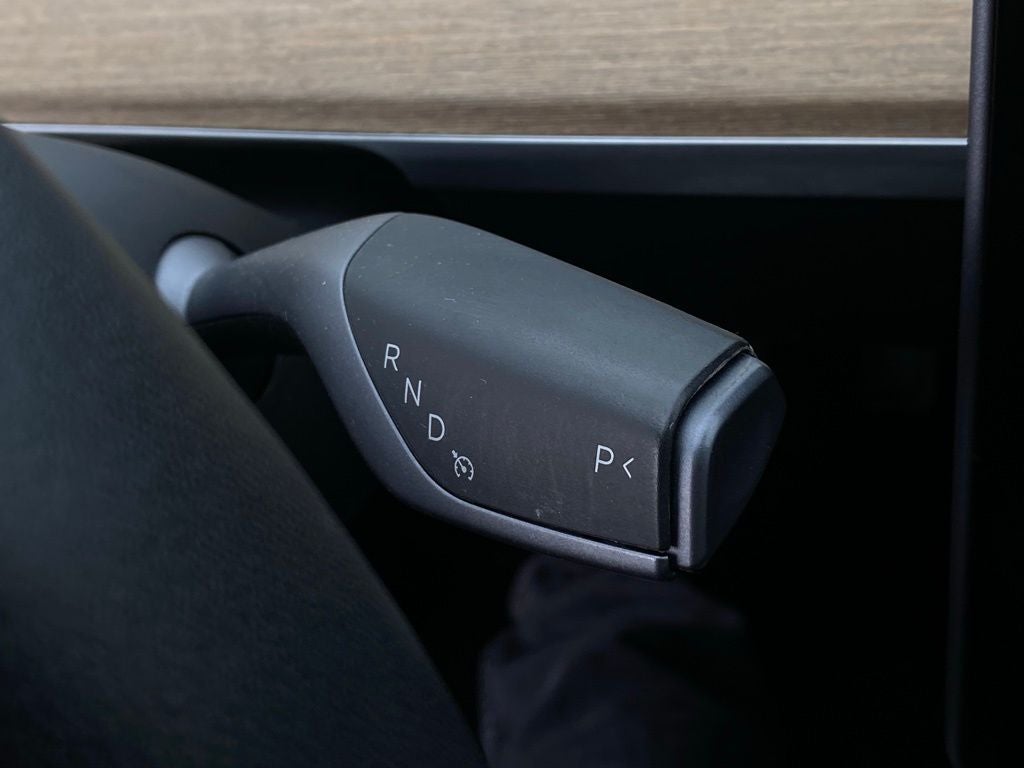 2021 Tesla Model 3 Standard Range Plus SELF DRIVING / NAV / NON SMOKER