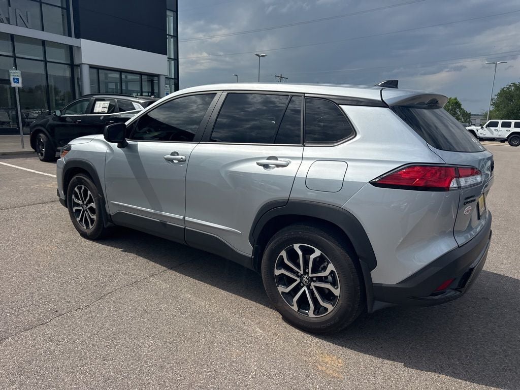 2025 Toyota Corolla Cross Hybrid SE AWD / HEATED SEATS / MOONROOF
