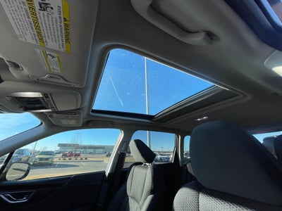 2024 Subaru Forester Premium MOONROOF / HEATED SEATS / AWD