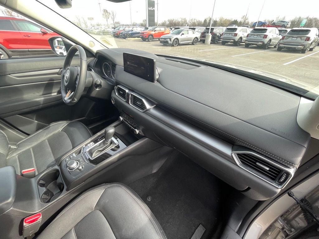 2025 Mazda Mazda CX-5 2.5 S Preferred Package MOONROOF / AWD / HEATED SEATS