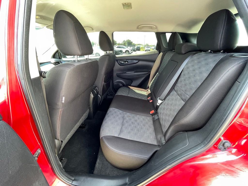 2018 Nissan Rogue Sport SV LOW MILES