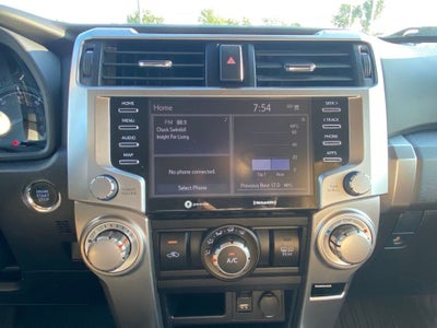2022 Toyota 4Runner SR5 4X4 / CLEAN CARFAX