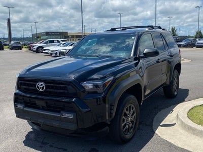 2025 Toyota 4Runner SR5 4X4 / ONE OWNER