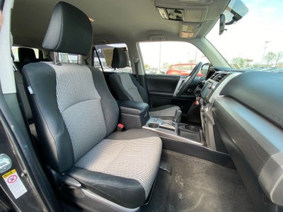 2017 Toyota 4Runner SR5 NAV / POWER DRIVERS SEAT