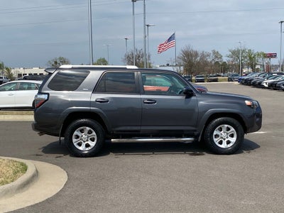 2017 Toyota 4Runner SR5 NAV / POWER DRIVERS SEAT