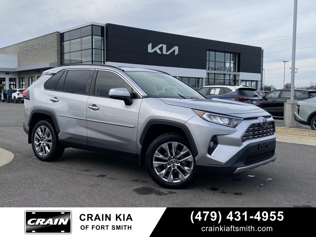 2019 Toyota RAV4 Limited AWD / LEATHER / SUNROOF