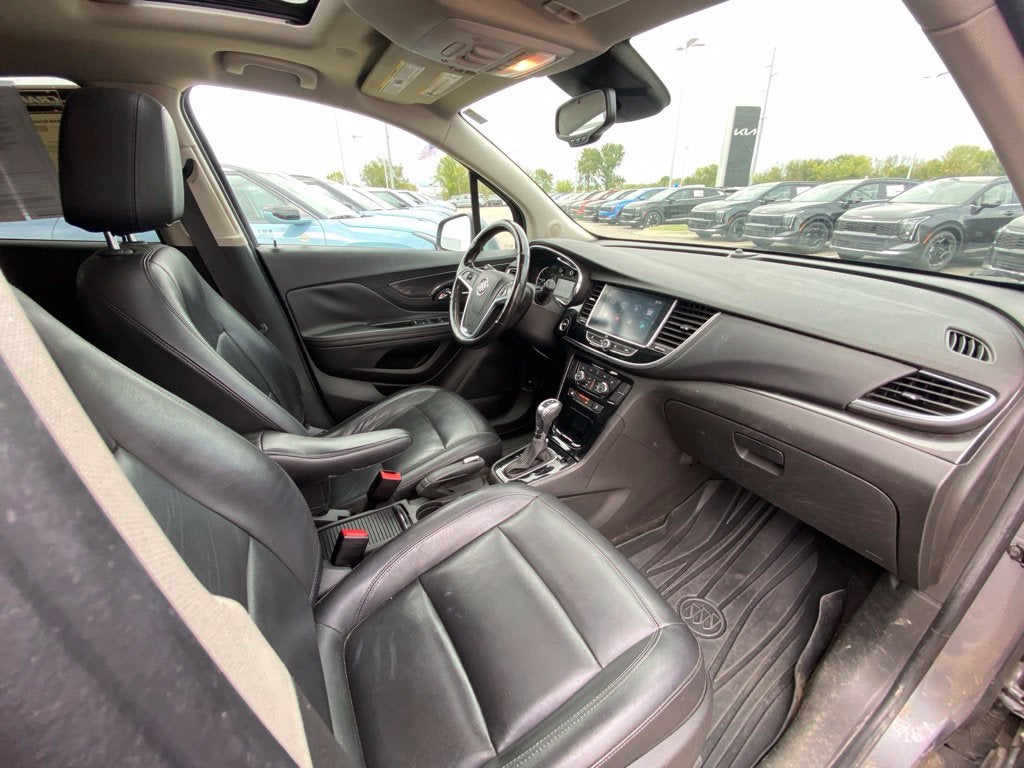 2019 Buick Encore Essence HEATED SEATS / MOONROOF