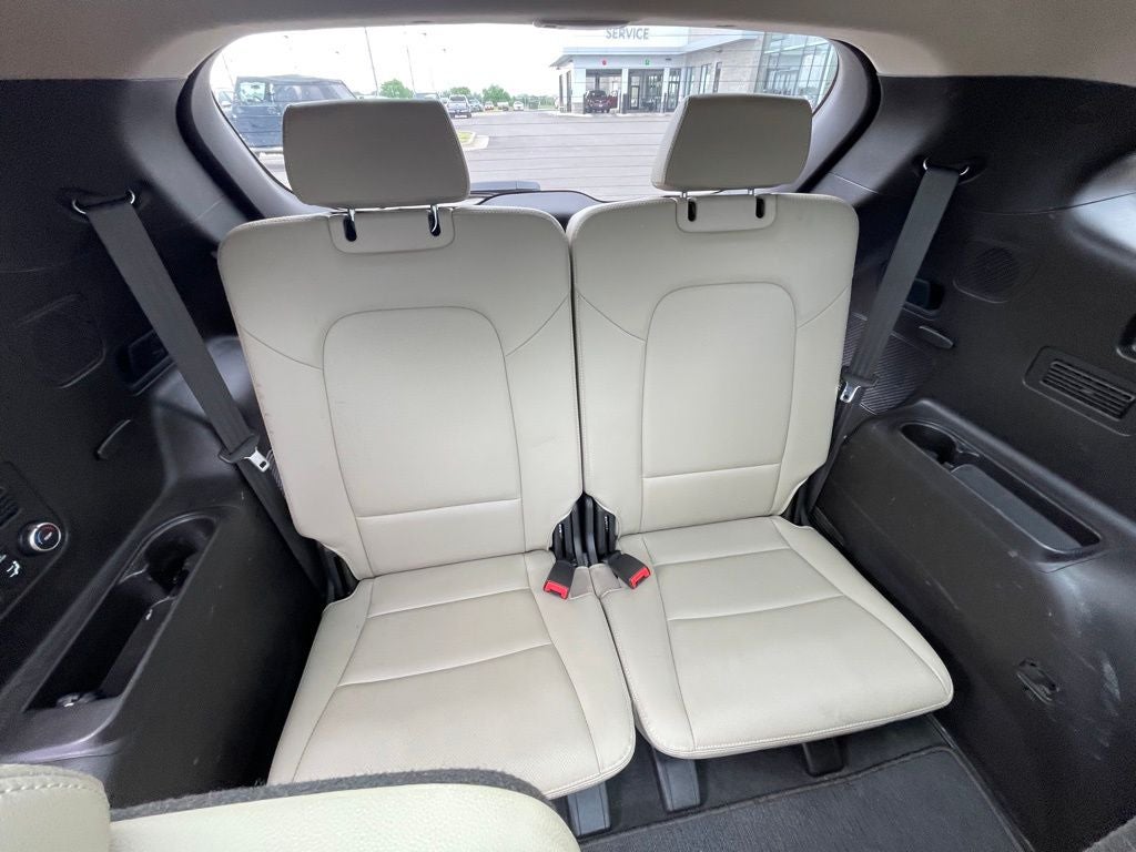 2017 Hyundai Santa Fe Limited Ultimate