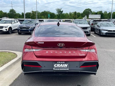 2024 Hyundai Elantra Limited NAV / CLEAN CARFAX