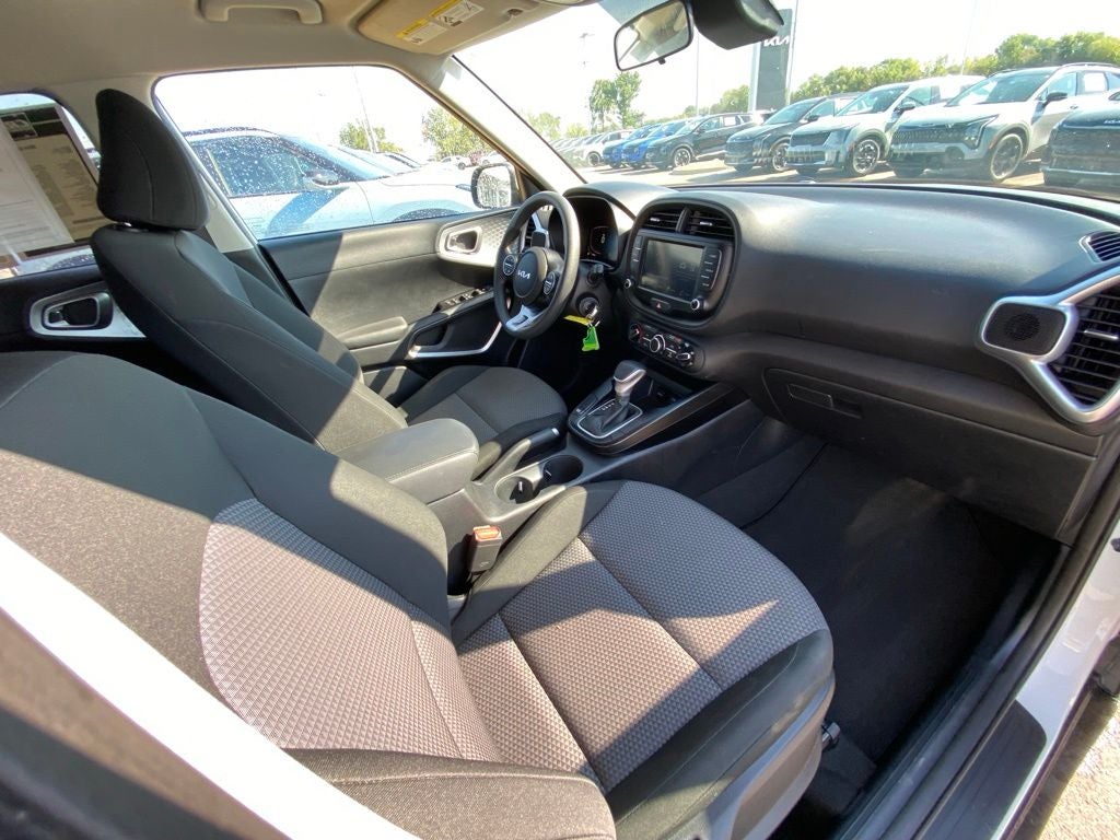 2024 Kia Soul LX