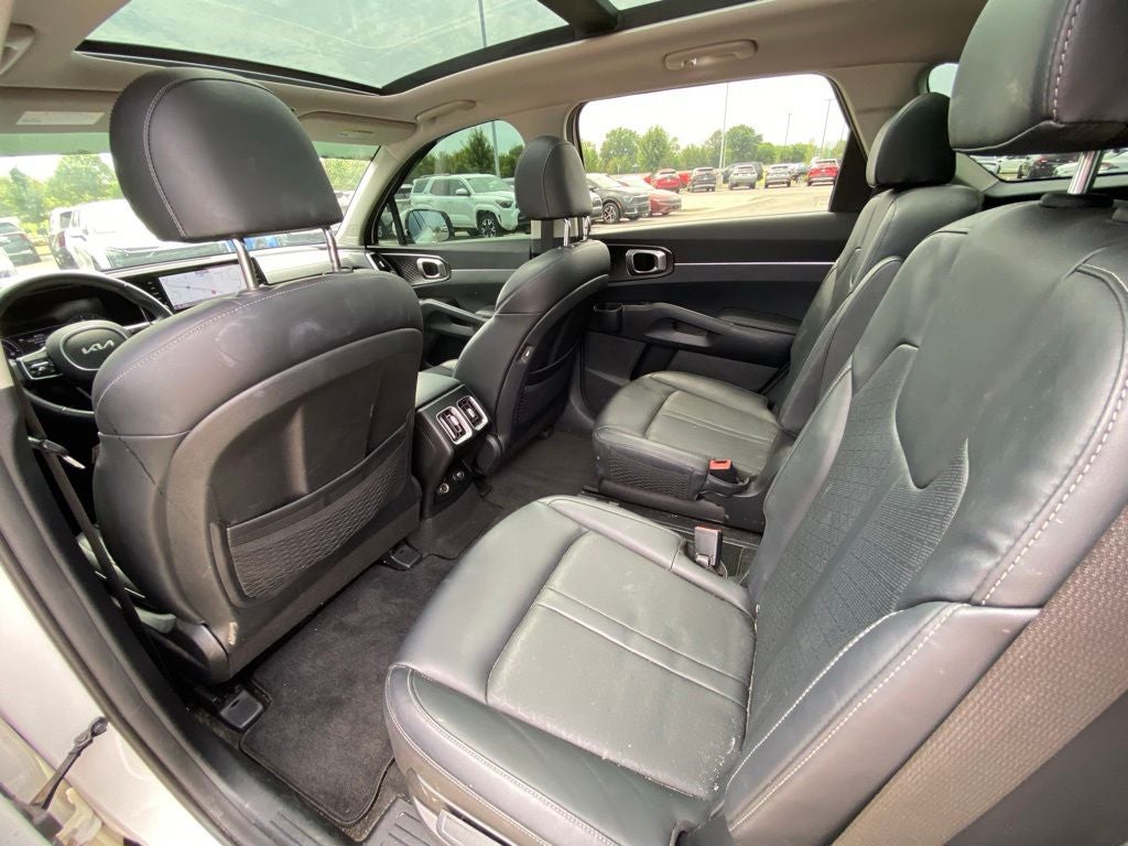 2022 Kia Sorento Hybrid EX