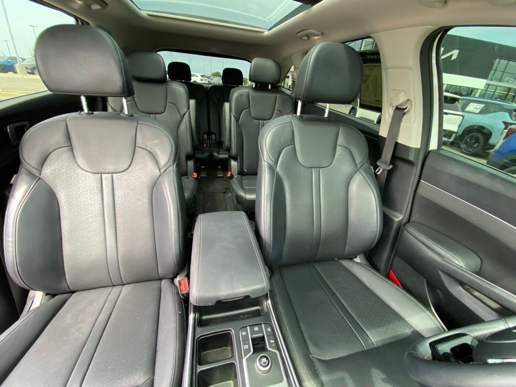 2022 Kia Sorento Hybrid EX