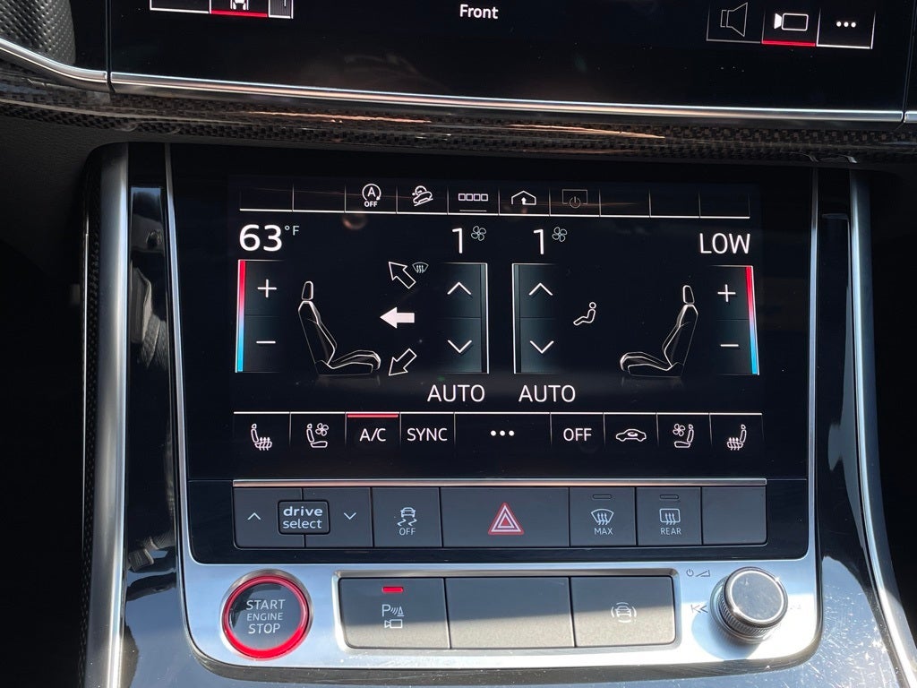 2022 Audi SQ7 MOONROOF / LEATHER / HEATED SEATS quattro